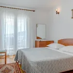 Seafront With Terrace 4 Bedrooms And Mooring 公寓 罗戈兹尼察