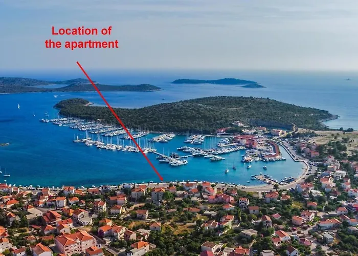 Appartement Seafront With Terrace 4 Bedrooms And Mooring