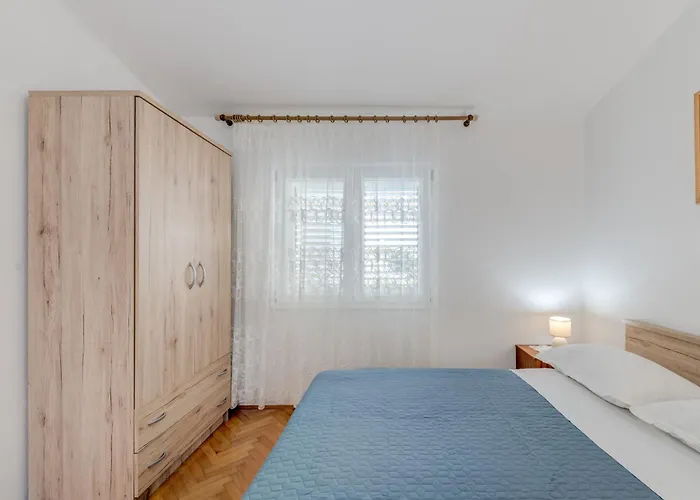 Appartement Seafront With Terrace 4 Bedrooms And Mooring