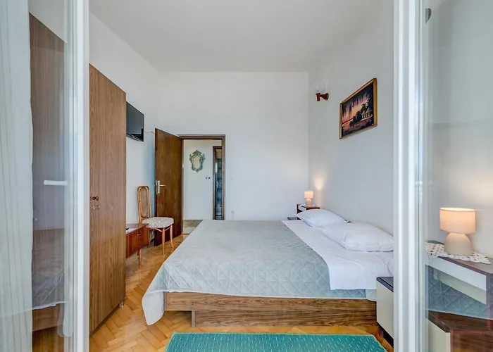 Appartement Seafront With Terrace 4 Bedrooms And Mooring